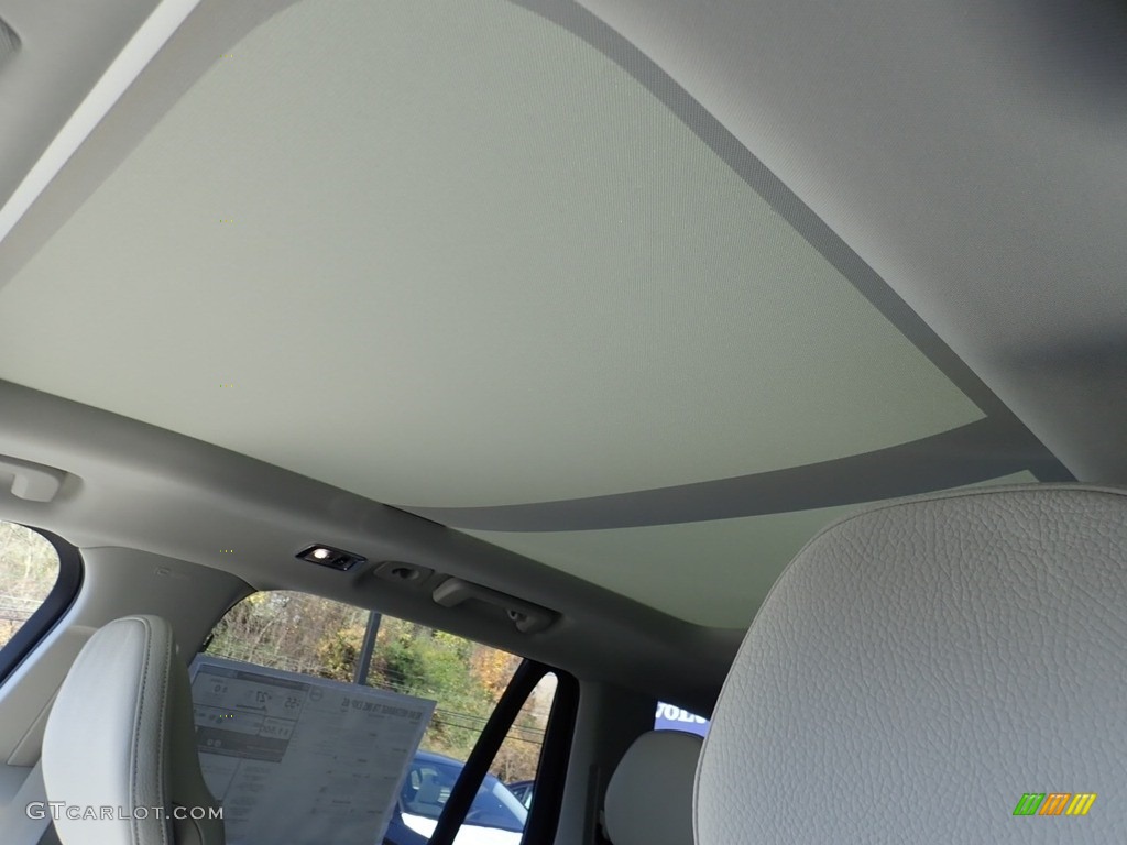 2021 Volvo XC90 T8 eAWD Momentum Plug-in Hybrid Sunroof Photo #139977700