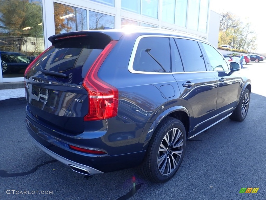 2021 XC90 T5 AWD Momentum - Denim Blue Metallic / Blonde/Charcoal photo #2