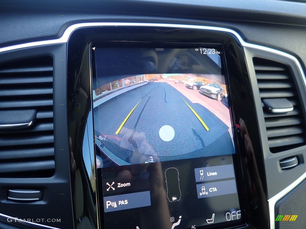 2021 XC90 T5 AWD Momentum - Denim Blue Metallic / Blonde/Charcoal photo #15