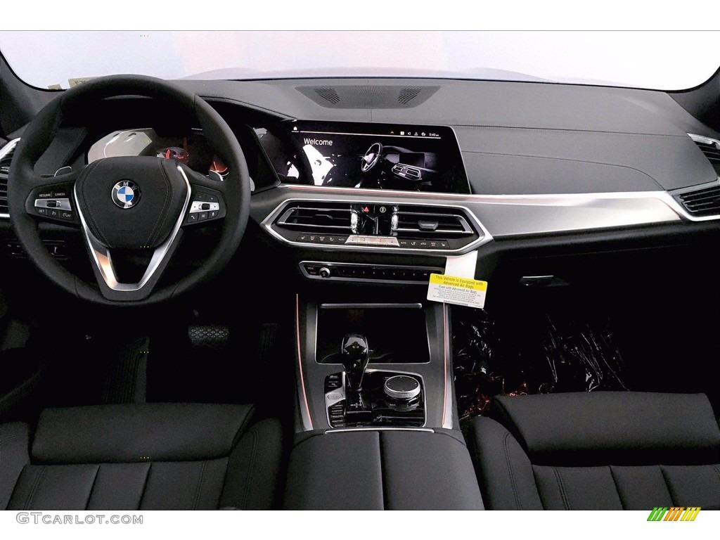 2021 BMW X5 sDrive40i Black Dashboard Photo #139988581