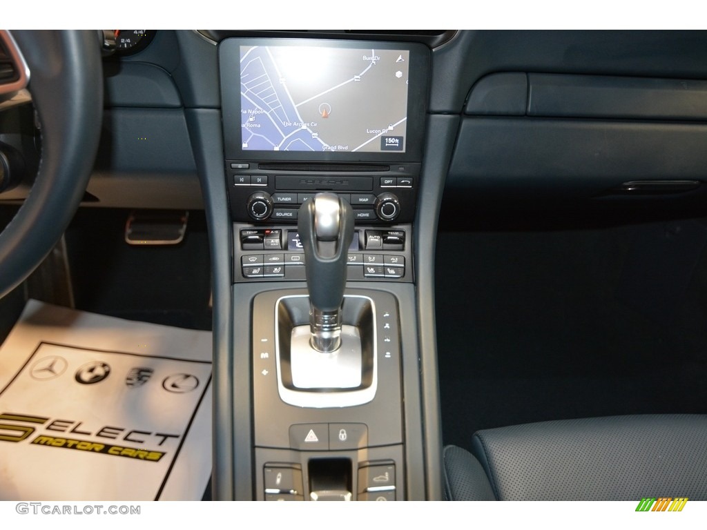 2018 Porsche 911 Targa 4S Controls Photo #139990072