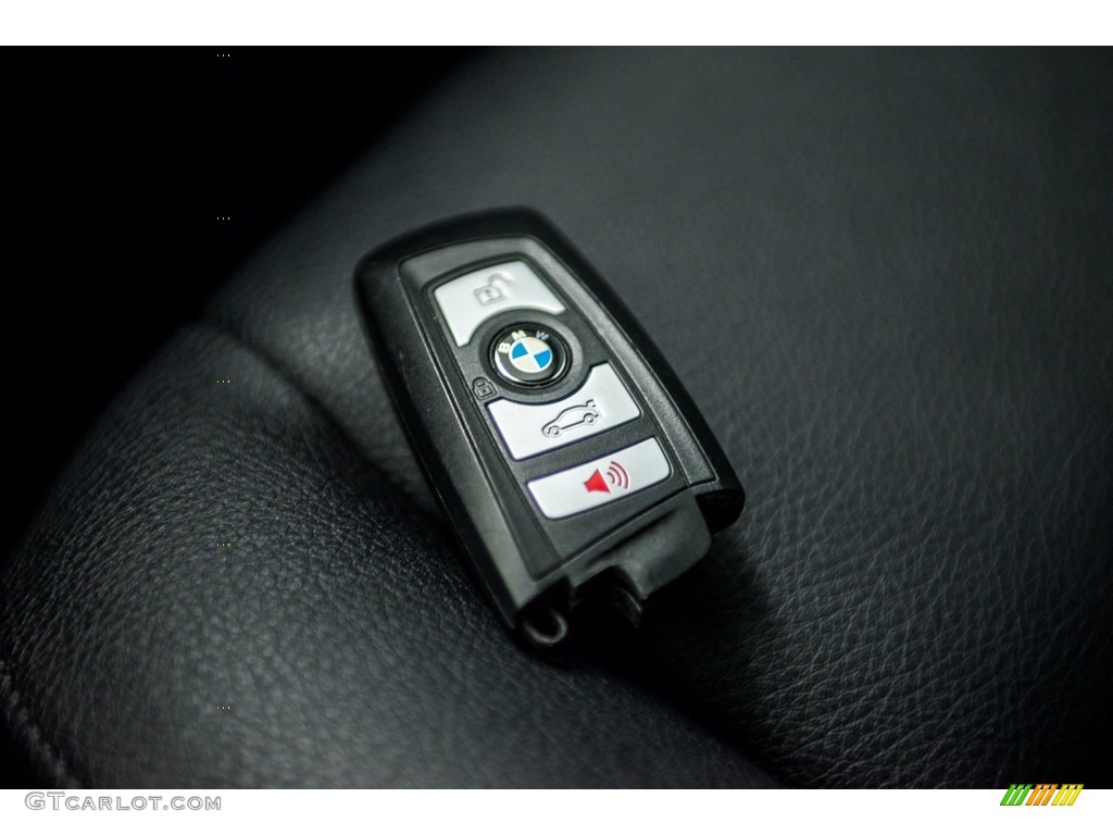 2015 5 Series 528i Sedan - Alpine White / Black photo #11