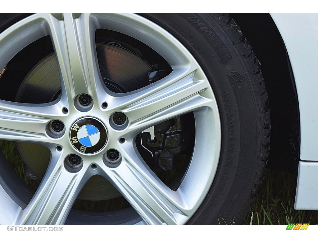 2015 BMW 3 Series 320i Sedan Wheel Photo #139992056