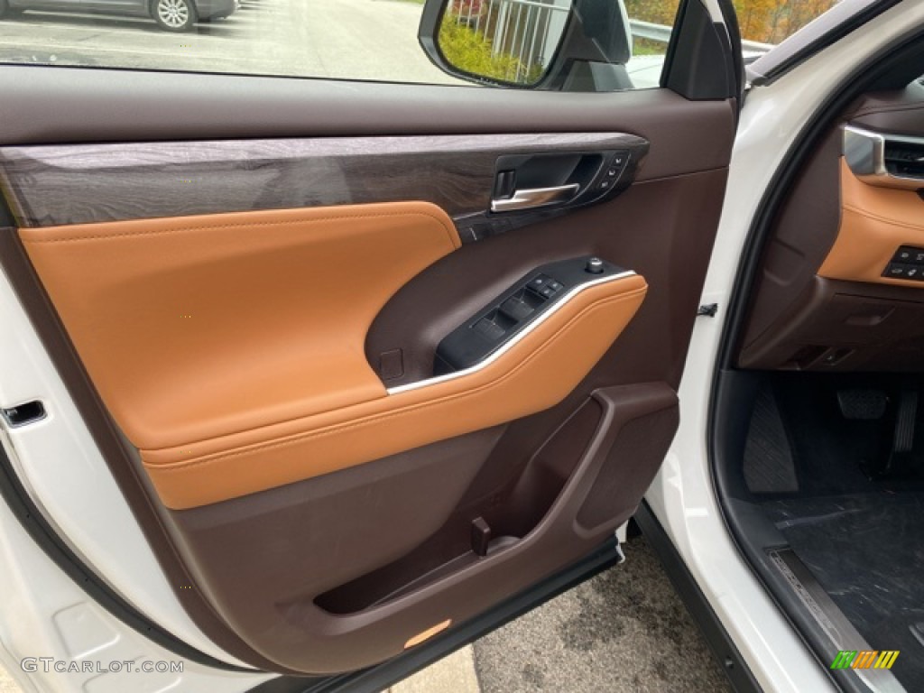 2021 Toyota Highlander Hybrid Platinum AWD Glazed Caramel Door Panel Photo #139995476