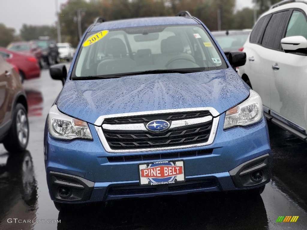 2017 Forester 2.5i - Quartz Blue Pearl / Gray photo #2