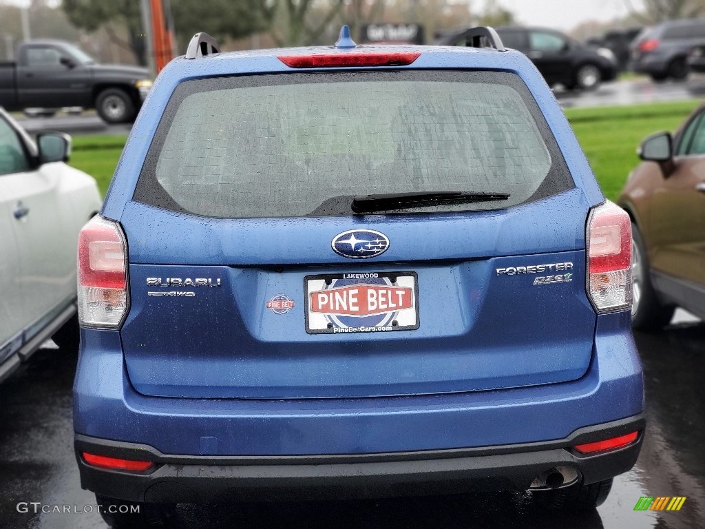 2017 Forester 2.5i - Quartz Blue Pearl / Gray photo #3