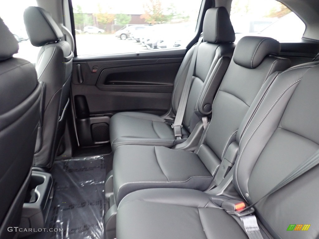 2021 Honda Odyssey Touring Rear Seat Photo #139998140