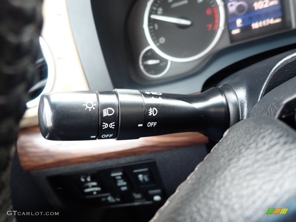 2014 Tundra Limited Crewmax 4x4 - Attitude Black Metallic / Sand Beige photo #23