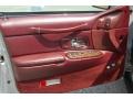 1997 Silver Frost Pearl Metallic Lincoln Town Car Signature  photo #5