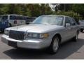 1997 Silver Frost Pearl Metallic Lincoln Town Car Signature  photo #11