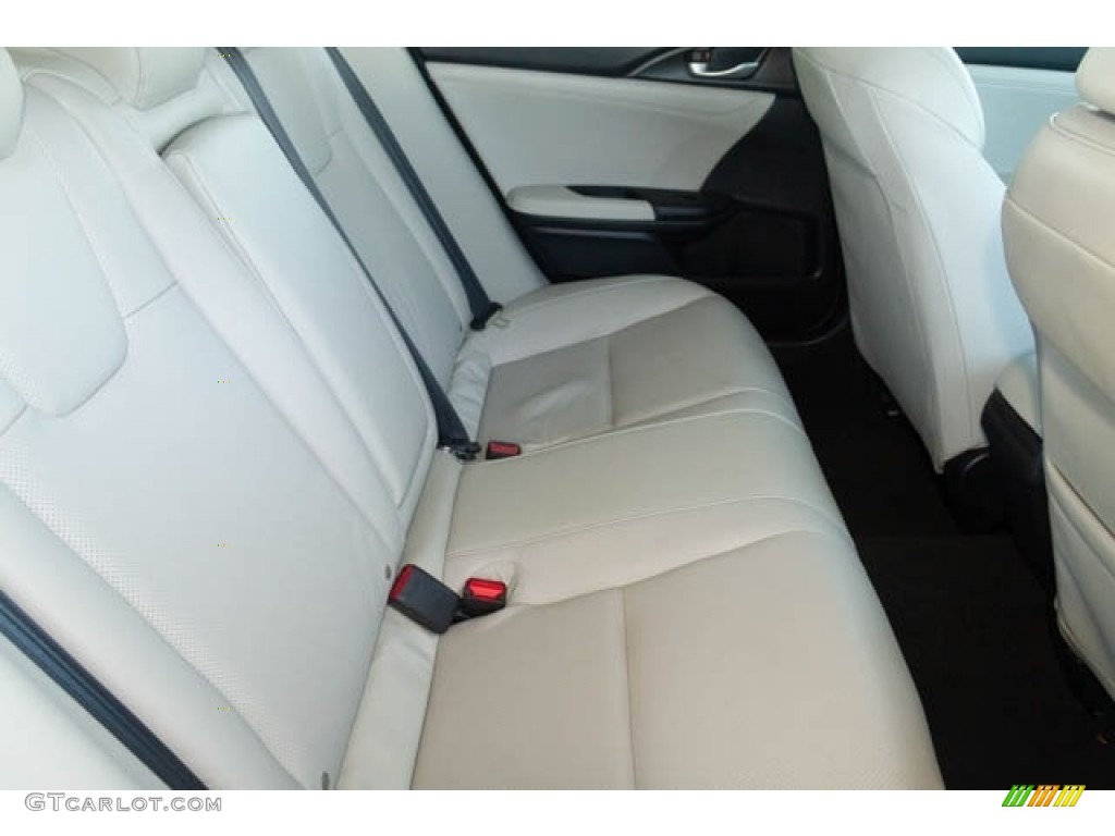 2021 Honda Insight Touring Rear Seat Photos