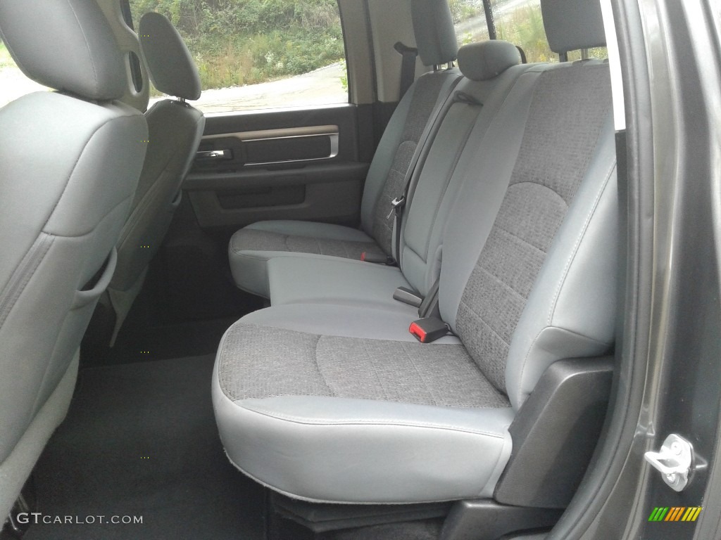 2016 Ram 1500 Big Horn Crew Cab Rear Seat Photo #140002862