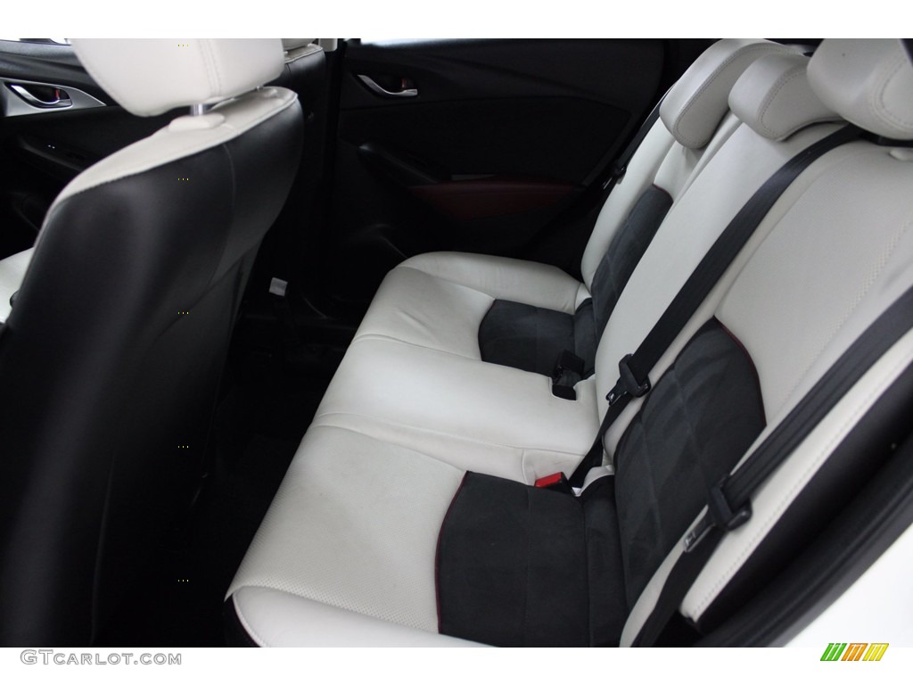 2016 Mazda CX-3 Grand Touring Rear Seat Photo #140003879