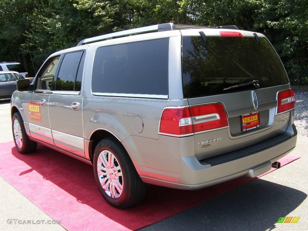 2008 Navigator L Luxury 4x4 - Vapor Silver Metallic / Stone photo #6