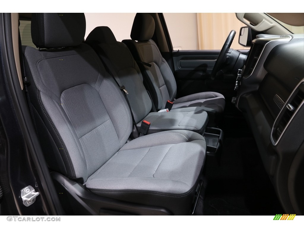 2019 1500 Big Horn Crew Cab 4x4 - Maximum Steel Metallic / Black/Diesel Gray photo #17