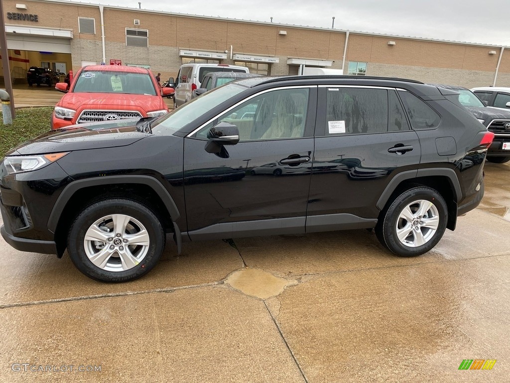 2021 RAV4 XLE AWD - Midnight Black Metallic / Nutmeg photo #1