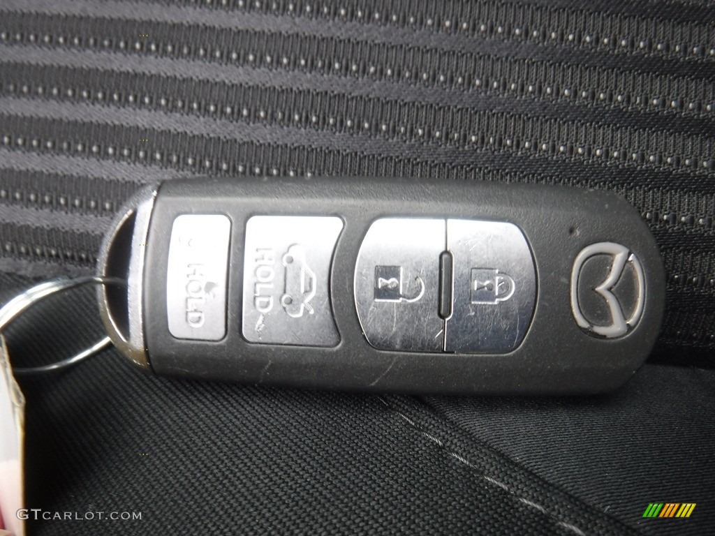 2015 Mazda MAZDA3 i Touring 4 Door Keys Photo #140007310