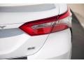 Super White - Camry SE Photo No. 13