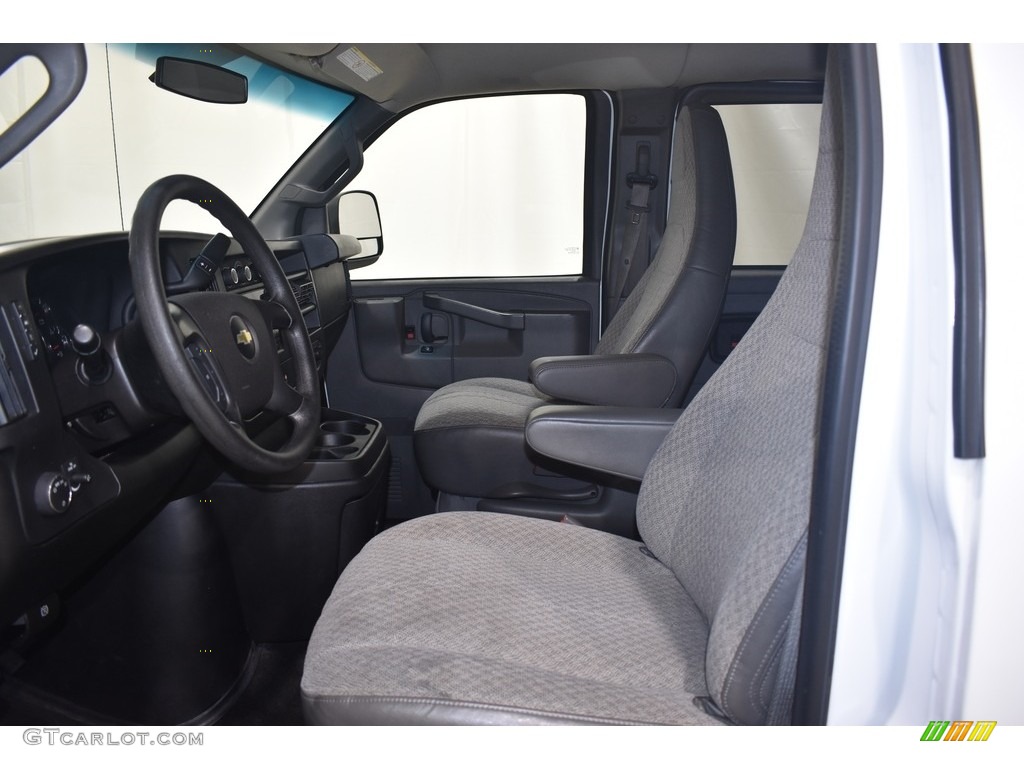Medium Pewter Interior 2016 Chevrolet Express 2500 Passenger LT Photo #140007724