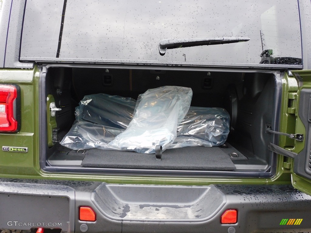 2021 Jeep Wrangler Unlimited Rubicon 4x4 Trunk Photo #140009662