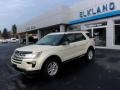 2018 Platinum Dune Ford Explorer XLT 4WD  photo #2