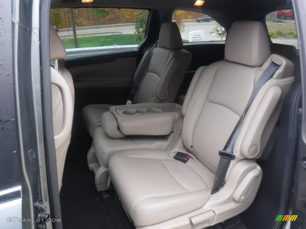 2019 Odyssey EX-L - Forest Mist Metallic / Beige photo #27