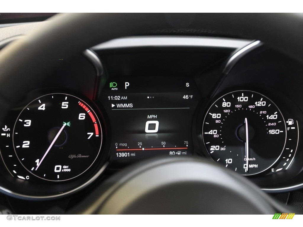 2018 Alfa Romeo Giulia Sport AWD Gauges Photos