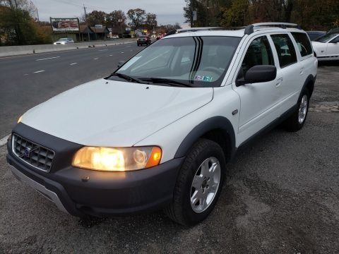 2006 Volvo XC70 AWD Data, Info and Specs