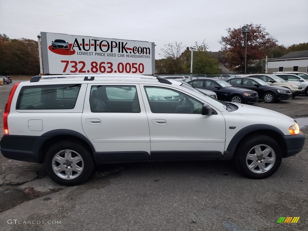 2006 XC70 AWD - Ice White / Taupe photo #8