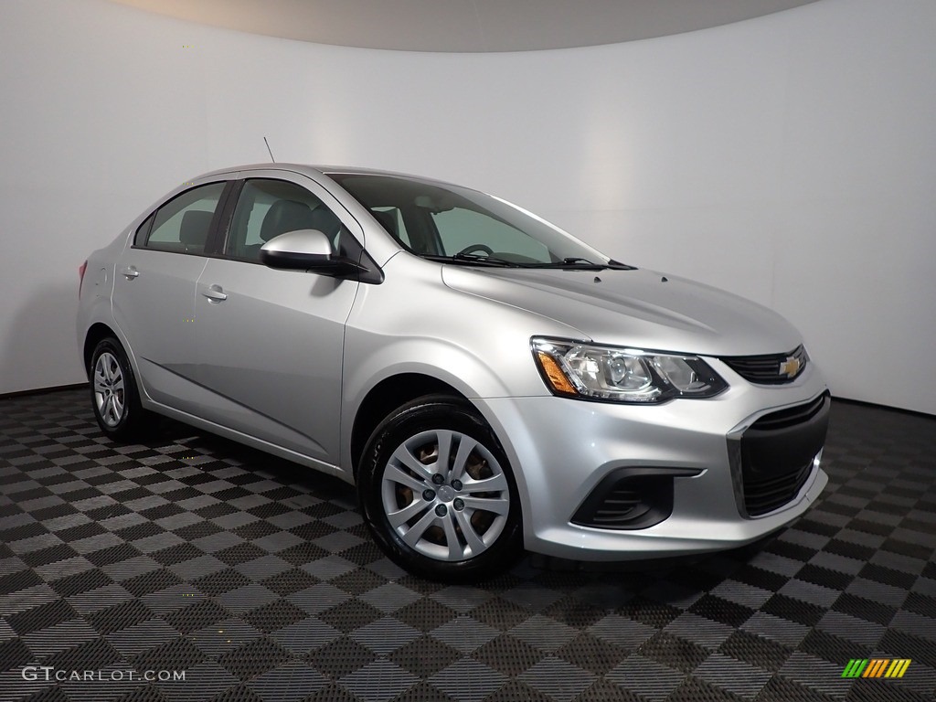 2017 Chevrolet Sonic LS Sedan Exterior Photos