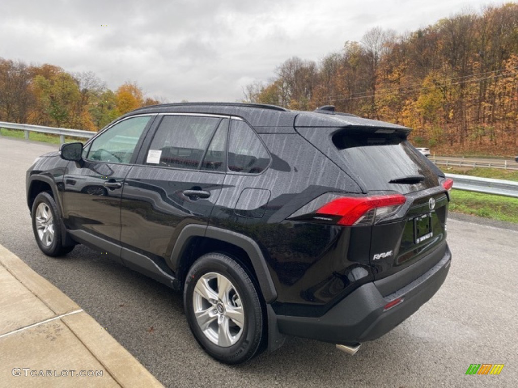 2021 RAV4 XLE AWD - Midnight Black Metallic / Light Gray photo #2