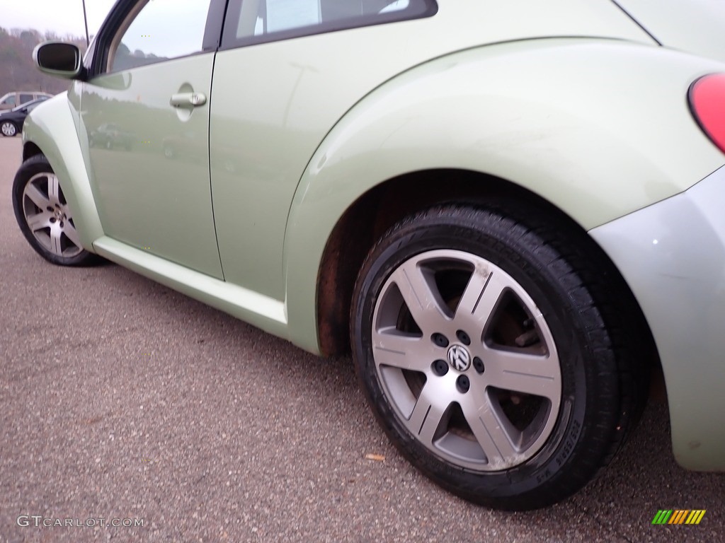 2006 New Beetle 2.5 Coupe - Gecko Green Metallic / Cream photo #8