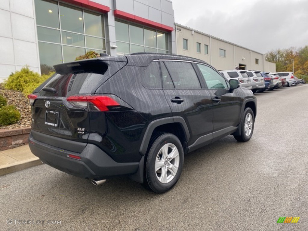 2021 RAV4 XLE AWD - Midnight Black Metallic / Light Gray photo #16