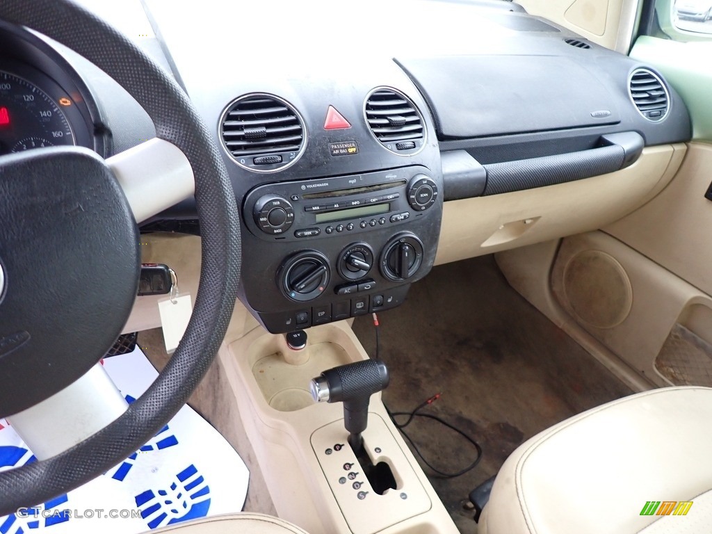 2006 Volkswagen New Beetle 2.5 Coupe Transmission Photos