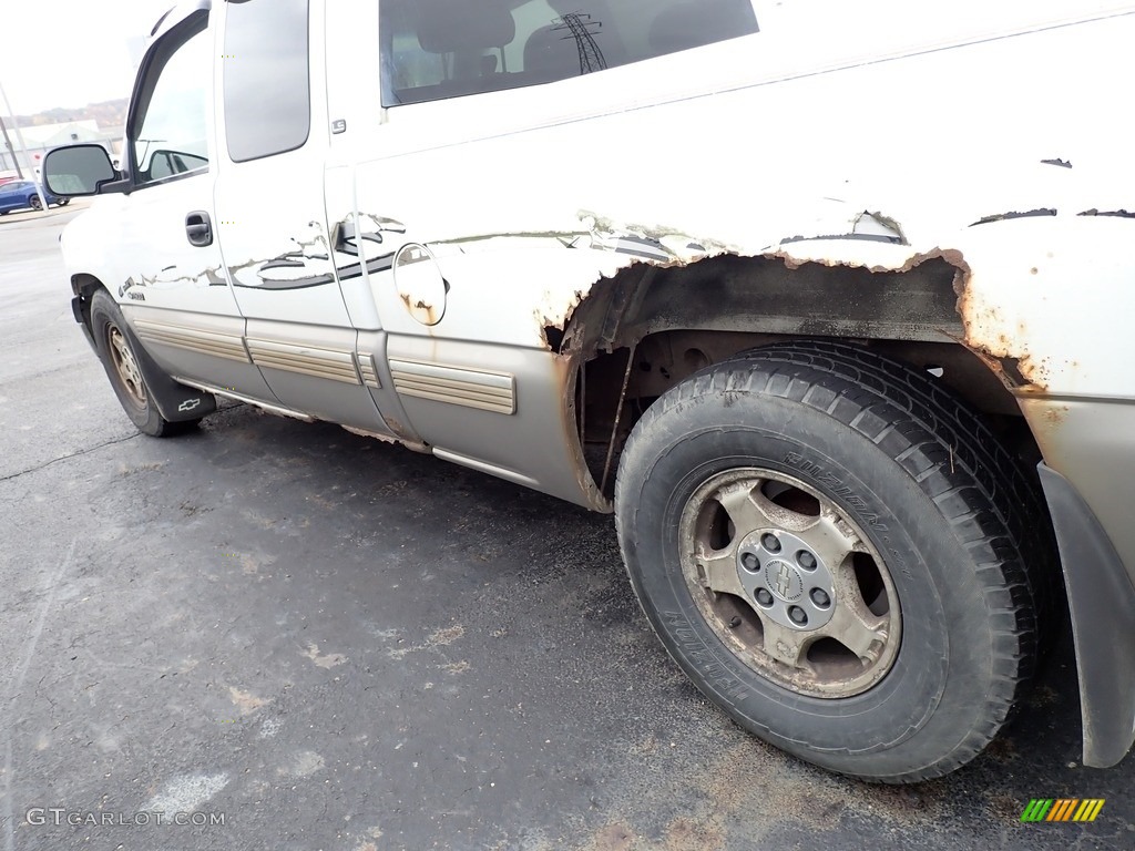 2002 Silverado 1500 LS Extended Cab - Summit White / Graphite Gray photo #9