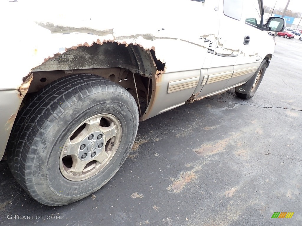 2002 Silverado 1500 LS Extended Cab - Summit White / Graphite Gray photo #13