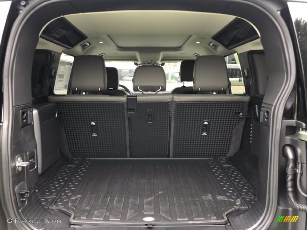 2020 Land Rover Defender 110 S Trunk Photos
