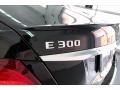 Black - E 300 4Matic Sedan Photo No. 31