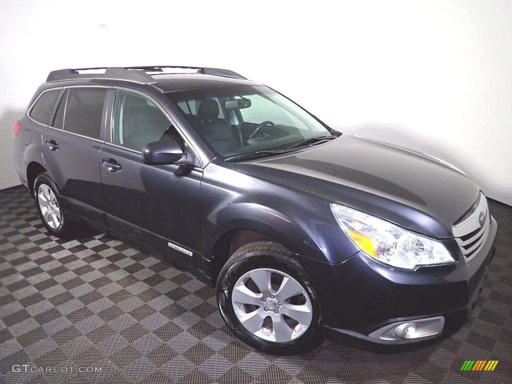 2011 Outback 2.5i Premium Wagon - Graphite Gray Metallic / Off Black photo #2