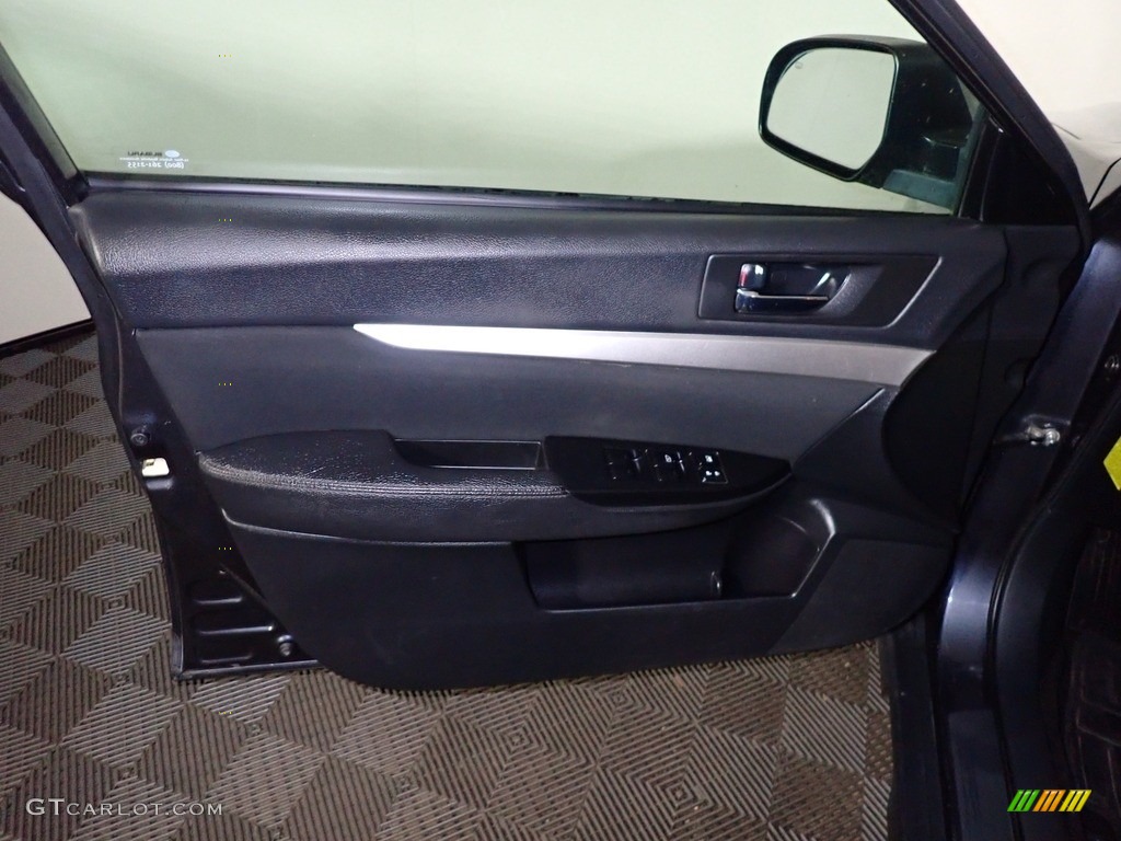 2011 Outback 2.5i Premium Wagon - Graphite Gray Metallic / Off Black photo #16