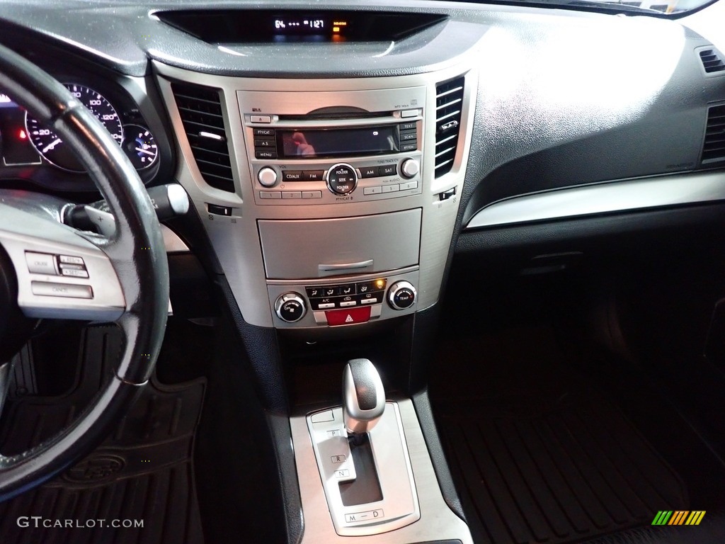 2011 Outback 2.5i Premium Wagon - Graphite Gray Metallic / Off Black photo #30