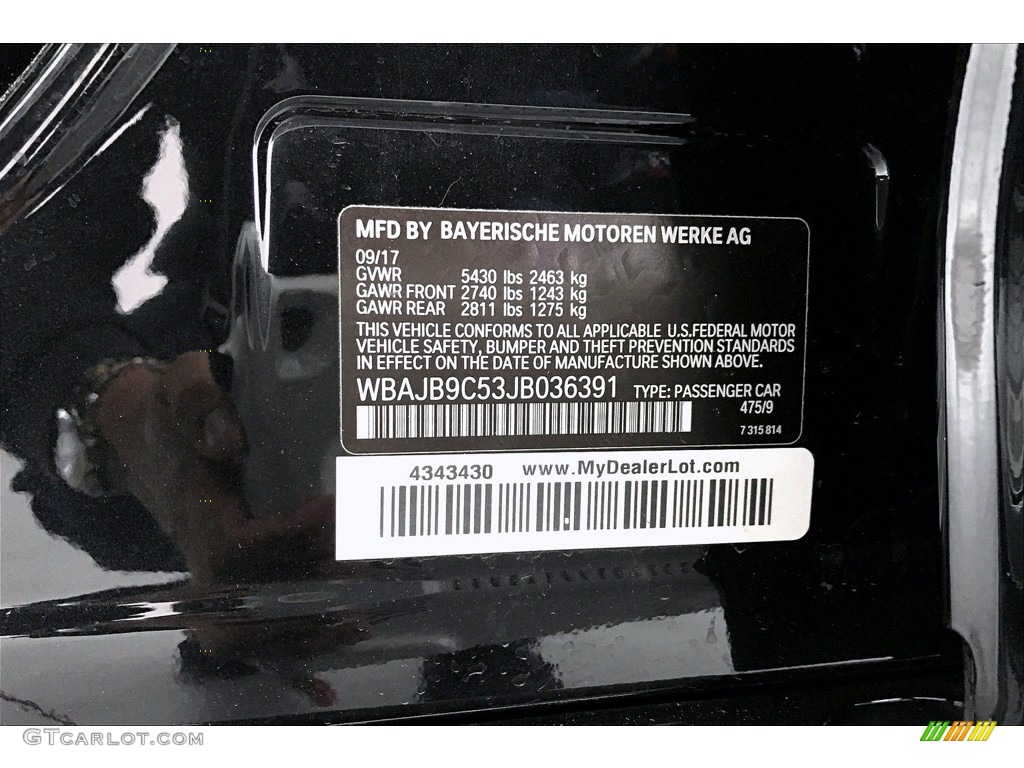 2018 5 Series M550i xDrive Sedan - Black Sapphire Metallic / Black photo #33