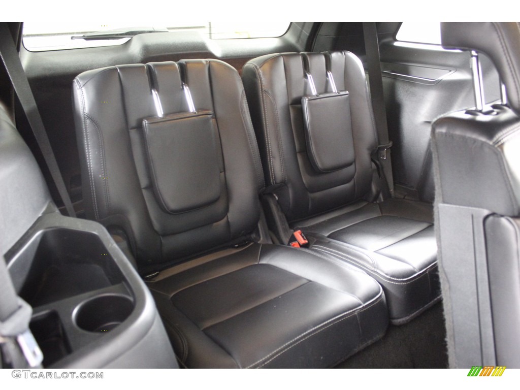 2016 Explorer Limited 4WD - Ingot Silver Metallic / Ebony Black photo #34