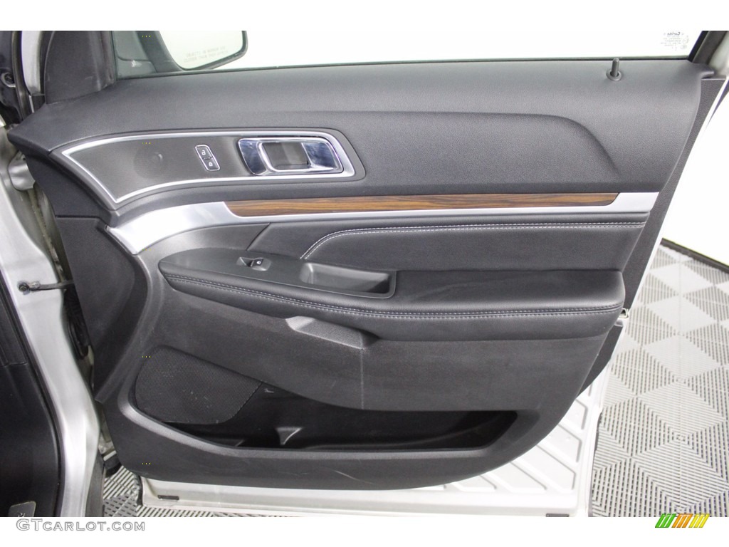 2016 Explorer Limited 4WD - Ingot Silver Metallic / Ebony Black photo #35
