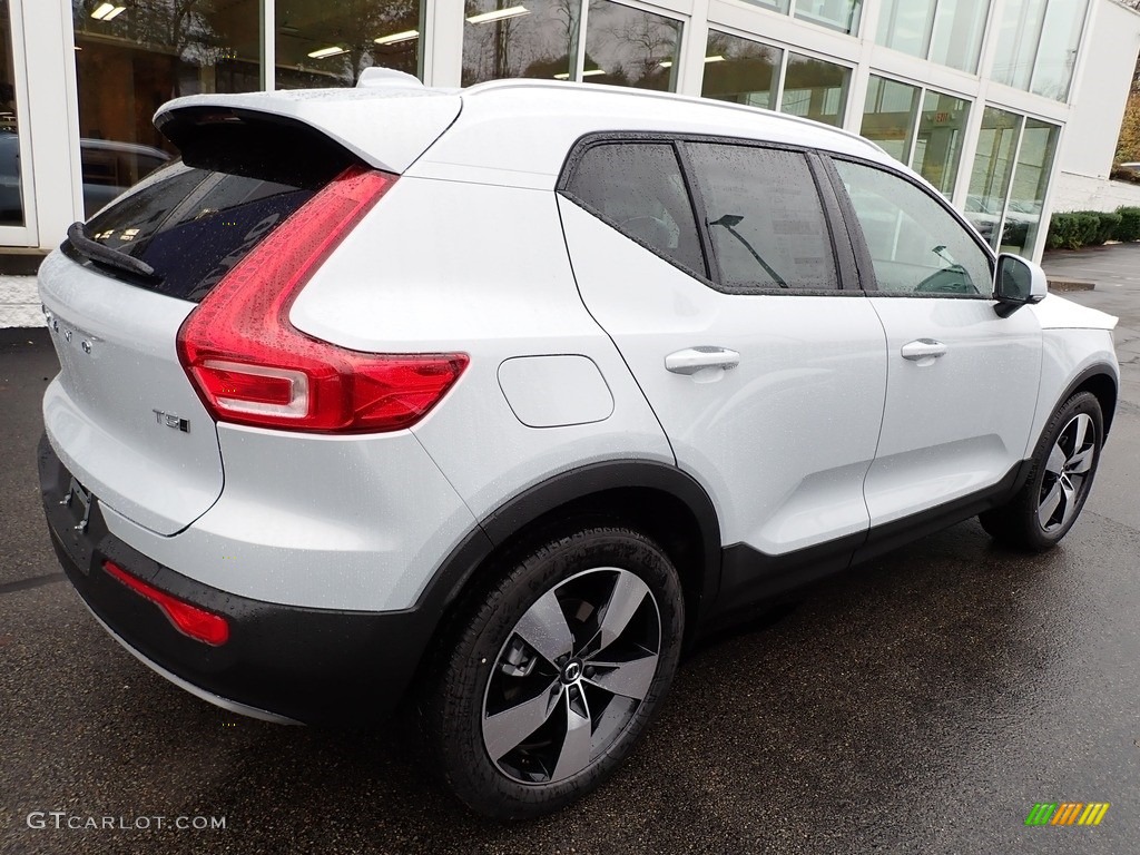 2021 XC40 T5 Momentum AWD - Glacier Silver Metallic / Charcoal photo #2