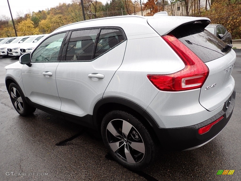2021 XC40 T5 Momentum AWD - Glacier Silver Metallic / Charcoal photo #4