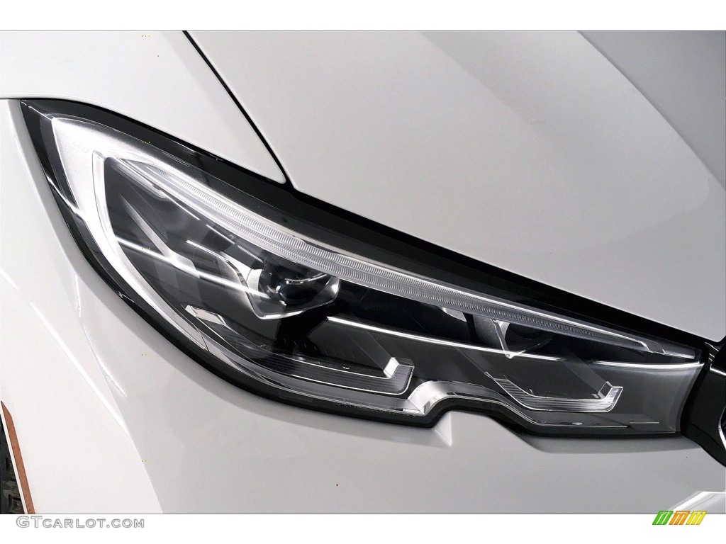 2021 3 Series 330i Sedan - Alpine White / Black photo #14