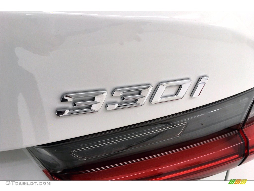 2021 3 Series 330i Sedan - Alpine White / Black photo #16