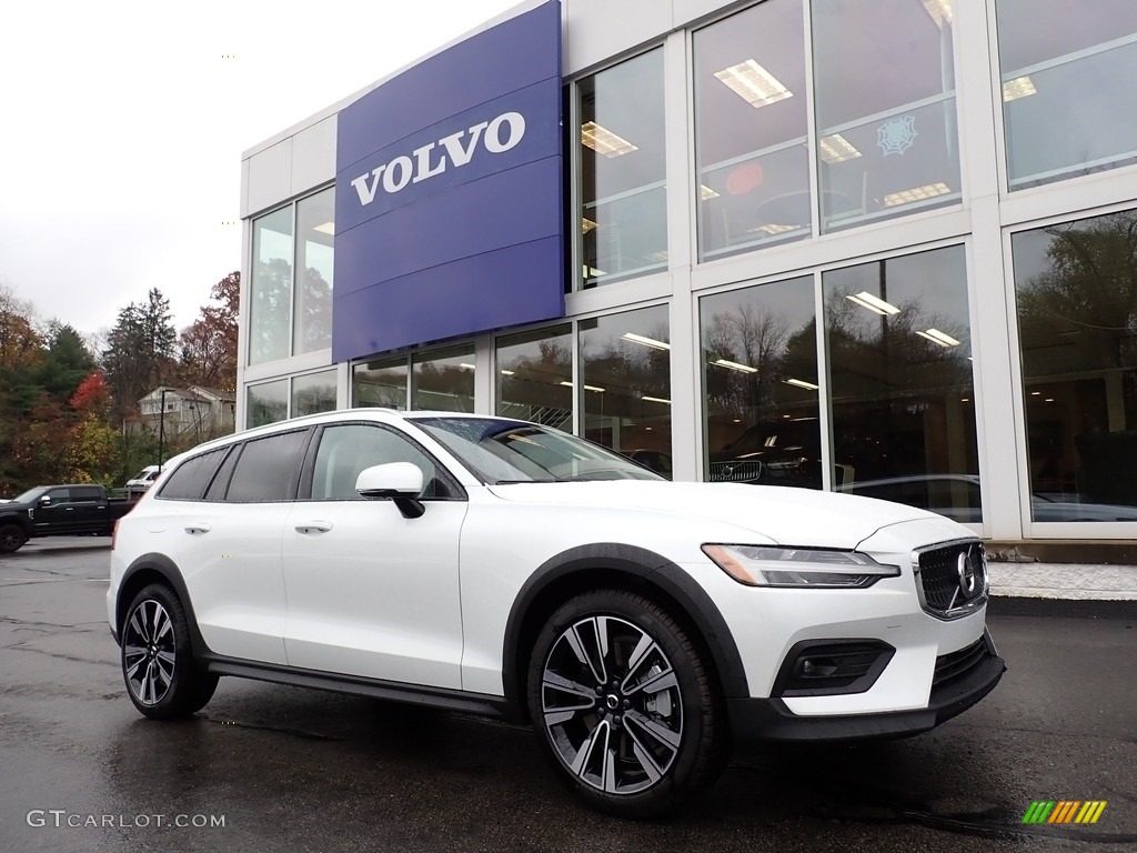 Crystal White Metallic 2021 Volvo V60 Cross Country T5 AWD Exterior Photo #140032171