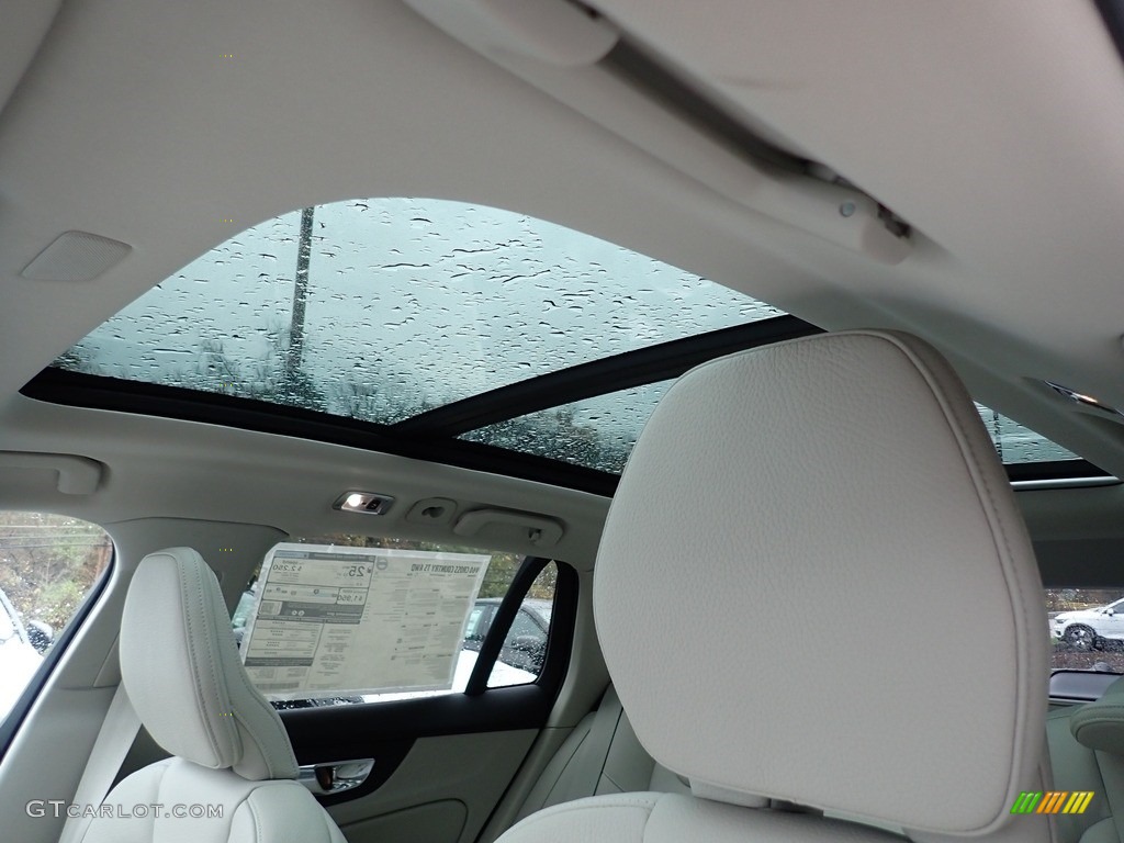 2021 Volvo V60 Cross Country T5 AWD Sunroof Photo #140032390